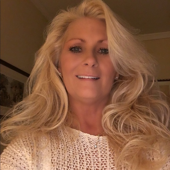 Meet your Posher, Dawn - Picture 7 of 13